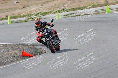 media/Mar-05-2023-TrackXperience (Sun) [[a95d40e56a]]/Group 2/session 2 turn 4/